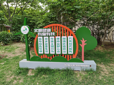 玉龙标识标牌对现代社会的重要性。